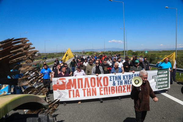 Όμηροι με τις πληρωμές οι αγρότες - Ανοιχτό το ενδεχόμενο για νέα μπλόκα