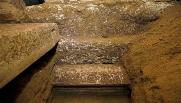 Πόσο μπορεί να είναι το βάθος του τρίτου θαλάμου στην Αμφίπολη;