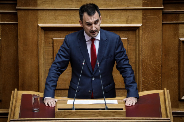 Χαρίτσης: Έρχονται νέα μέτρα λιτότητας και επώδυνες μεταρρυθμίσεις