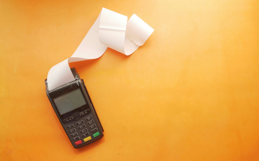 Για ποιο λόγο πρέπει να αποφεύγετε να πιάνετε τις αποδείξεις με γυμνά χέρια