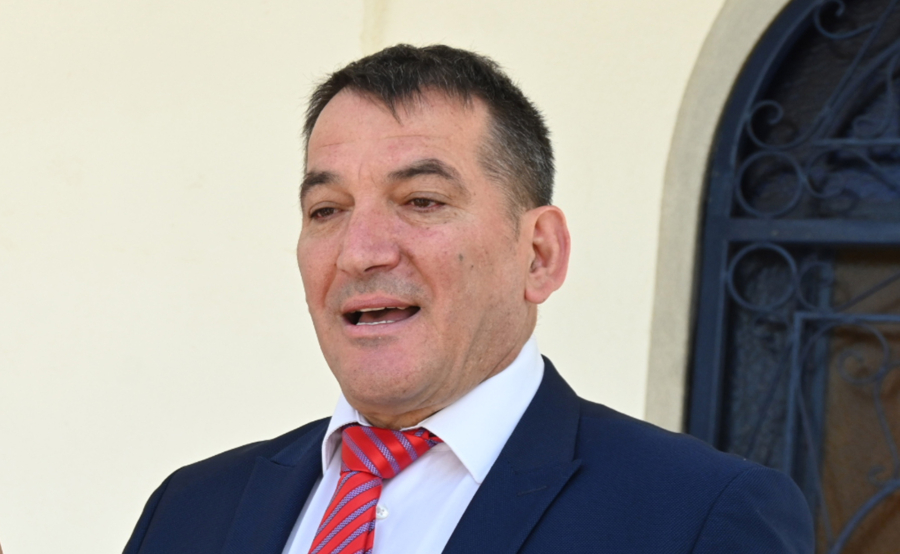 Πύρρος Δήμας: «Λύγισε» στη βάφτιση της κόρης του - «Το κοριτσάκι μου...» (βίντεο)