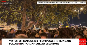 Πάρτι στη Βουδαπέστη μετά το τέλος εποχής για τον ακροδεξιό Όρμπαν - Δείτε βίντεο