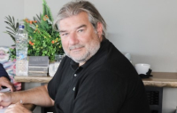 «Ο Καραμανλής και ο Σαμαράς είναι ο Γιαμάλ και ο Εμπαπέ»