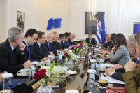 Κυβέρνηση σκανδάλων και παραιτήσεων-πέντε κάθε χρόνο