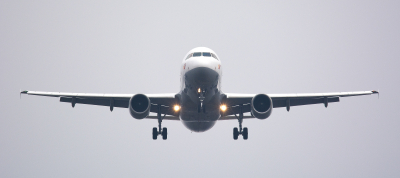 Θεσσαλονίκη: Επιβάτιδα δε «φοβήθηκε», άναψε τσιγάρο σε αεροπλάνο και συνελήφθη