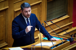 Επανακατάθεση επίκαιρης ερώτησης Ανδρουλάκη στον πρωθυπουργό για την ακρίβεια