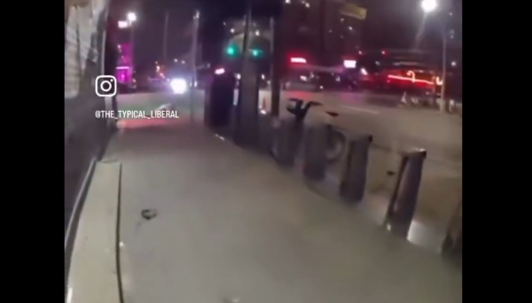 Τέξας: Ένοπλος άνοιξε πυρ σε μπαρ - Σοκαριστικά πλάνα από κάμερες αστυνομικών