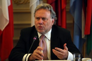 Κατρούγκαλος: "Έχω εικόνα για το τι γίνεται στην UNICEF"