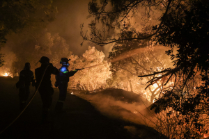 Φωτιές: Αττική και άλλες 18 περιοχές στον χάρτη πρόβλεψης κινδύνου για την Παρασκευή (18/7)