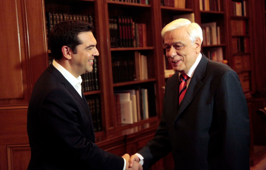 «Να δοθούν μόλις τελειώσει το πρόβλημα της χώρας»