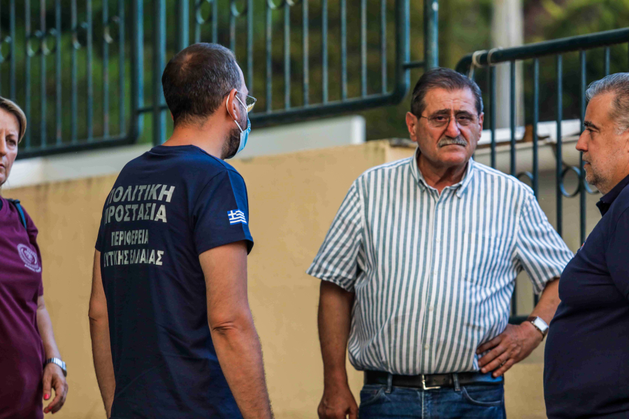 Πελετίδης για φωτιά στην Πάτρα: Ζητήσαμε εναέρια μέσα στις 7 το πρωί, ήρθαν στις 12 και έφυγαν στις 3