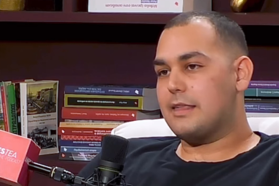 Χρίστος Κούγιας: ««Οι γονείς μου ήταν εξαιρετικοί αλλά ταυτόχρονα και πολύ κακοί γονείς» (Βίντεο)