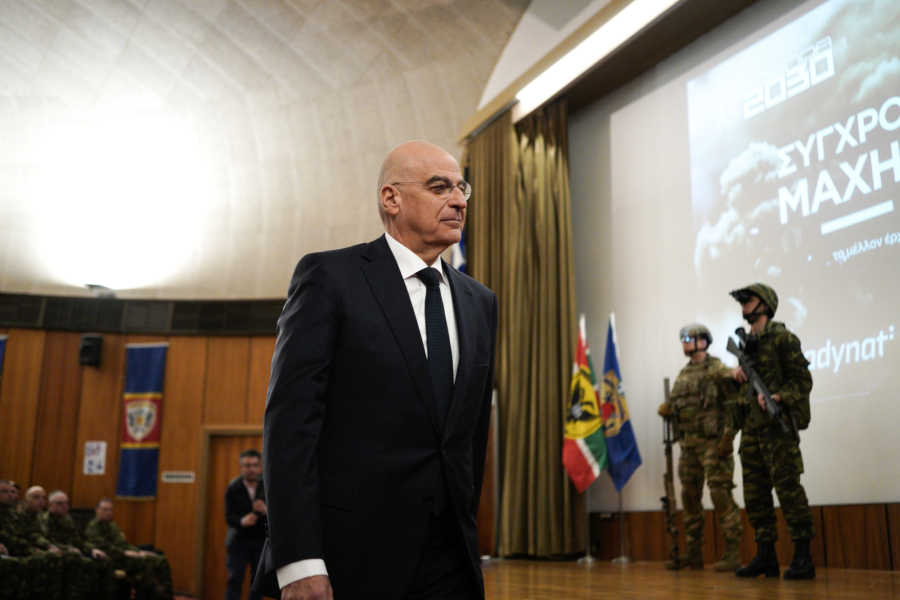 Τηλεφωνική επικοινωνία Δένδια με τον Πορτογάλο ομόλογό του