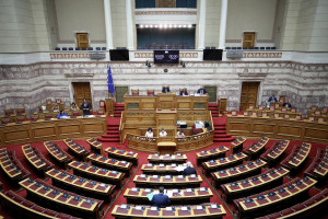 Μετά το σάλο για τον διορισμό Ζαρούλια, αλλάζουν τον κανονισμό της Βουλής