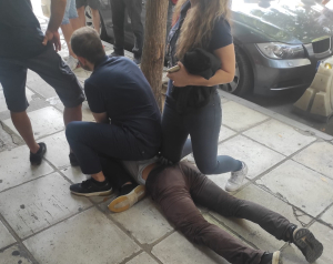 Πολίτες «συνέλαβαν» φερόμενο διαρρήκτη στη Θεσσαλονίκη