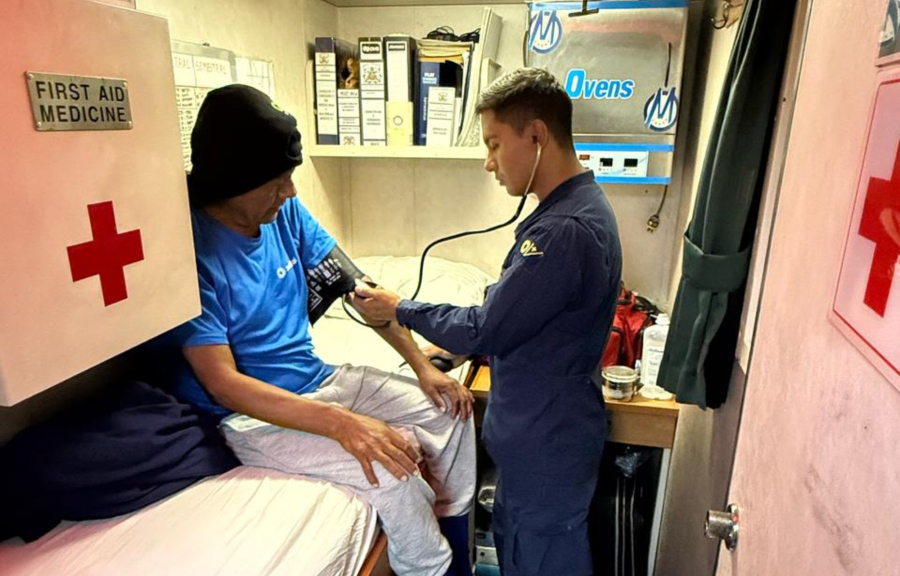 Η απίστευτη ιστορία ψαρά που βρέθηκε ζωντανός μετά από 94 ημέρες - Έτρωγε κατσαρίδες