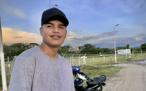 Άγρια δολοφονία 23χρονου ηθοποιού του Netflix, βρέθηκε δεμένος χειροπόδαρα