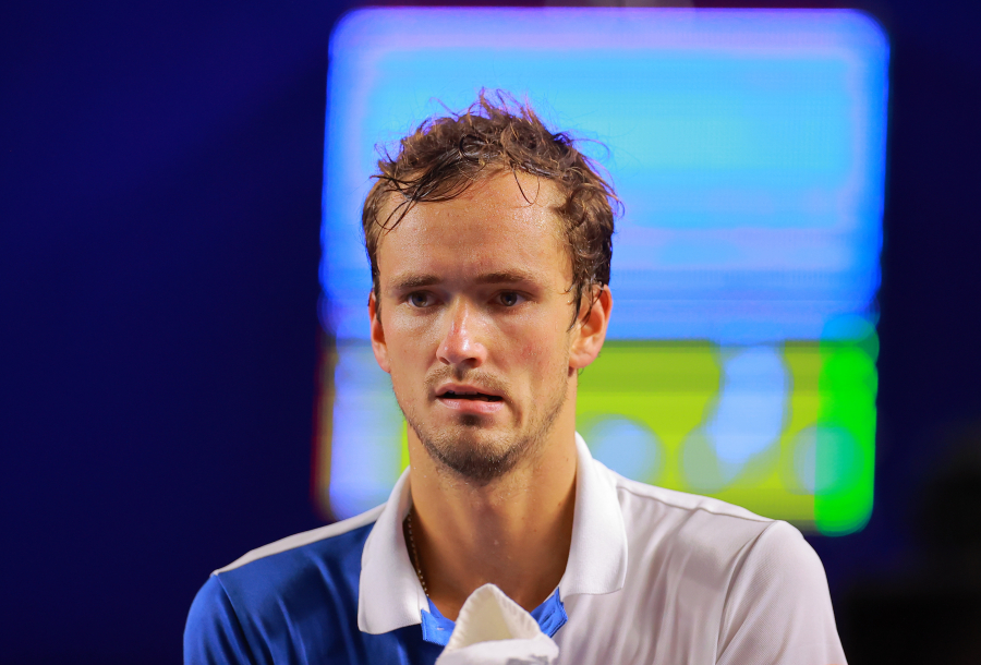 Ο Μεντβέντεφ εκθρόνισε από την κορυφή της παγκόσμιας κατάταξης τον Τζόκοβιτς