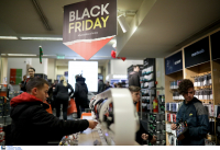 Black Friday 2021: Σε θέσεις «μάχης» Κωτσόβολος, Public, Πλαίσιο και Media Markt