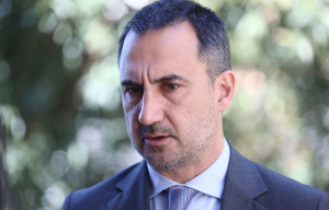 Χαρίτσης: Η κυβέρνηση Μητσοτάκη είναι επικίνδυνη και πρέπει να πέσει