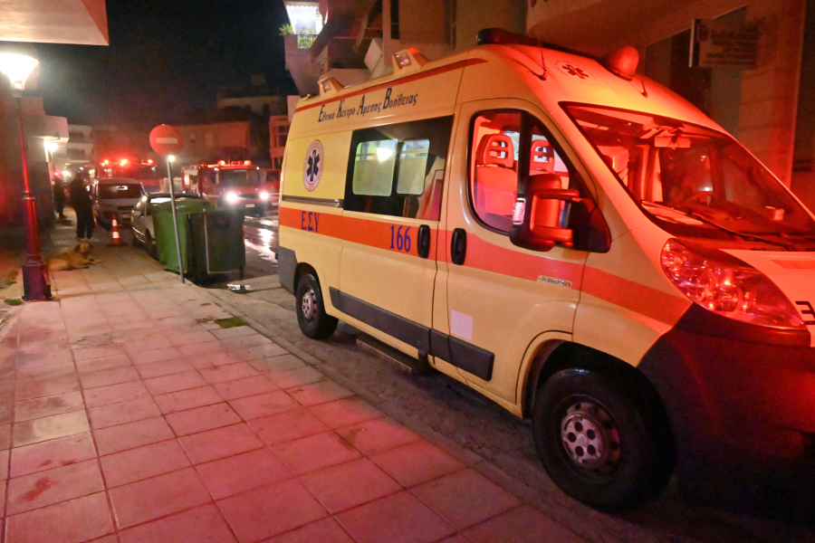 Ρέθυμνο: 29χρονος σε κατάσταση «αμόκ» έπεσε από μπαλκόνι - Νοσηλεύεται σοβαρά τραυματισμένος