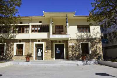 Ο Δήμος Ορεστιάδας μειώνει τα τέλη χρήσης δημόσιου χώρου