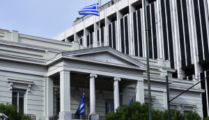 Η Αθήνα απαντά στον Τσαβούσογλου για την επιλεκτική ανάγνωση του Διεθνούς Δικαίου