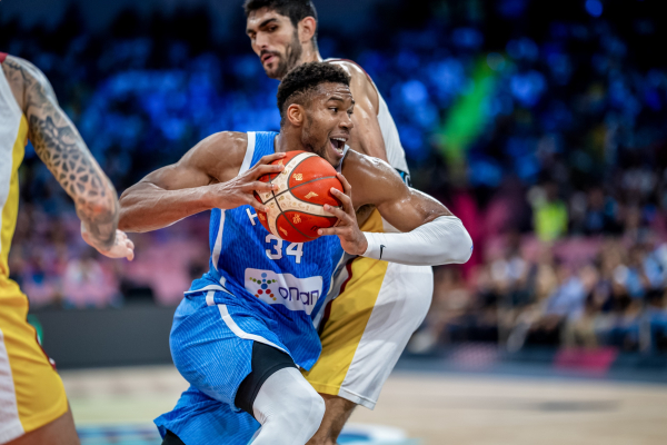 Eurobasket 2025: Μίλησε η ψυχή της Ελλάδας - Νίκη με 90-86 επί της Ισπανίας