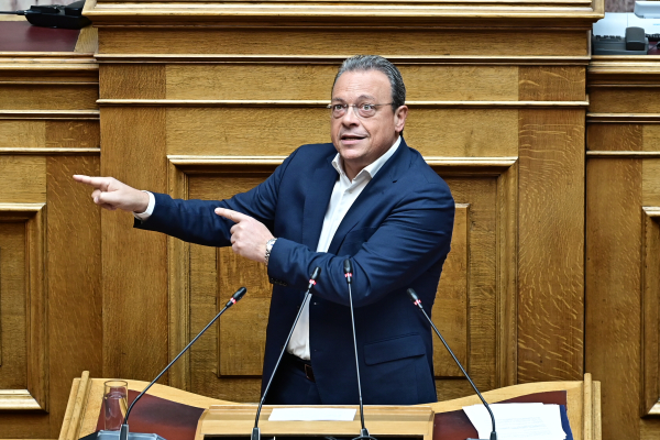 Φάμελλος: Δεν είμαστε αντίπαλοι με τον Αλέξη Τσίπρα