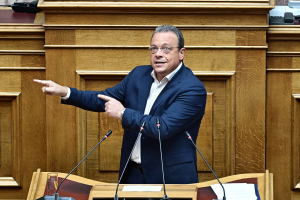 Φάμελλος: Δεν είμαστε αντίπαλοι με τον Αλέξη Τσίπρα