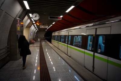 Μετρό: Κλειστοί οι σταθμοί Σύνταγμα και Πανεπιστήμιο