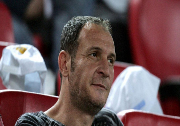 Ρατσιστικό παραλήρημα του Αλέκου Αλεξανδρή: «Εισβολέα με ενοχλεί που βρωμάς»