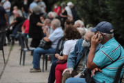 Αναδρομικά: Η αίτηση που πρέπει να κάνουν οι συνταξιούχοι στον e - ΕΦΚΑ για τα «κουρεμένα» αναδρομικά