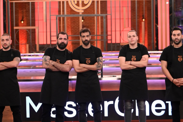 MasterChef 2025: Η αγωνία κορυφώνεται στην αποψινή δοκιμασία αποχώρησης (Βίντεο)