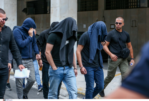Νέα Φιλαδέλφεια: Στον ανακριτή αύριο ο Έλληνας χούλιγκαν που συνελήφθη την Παρασκευή