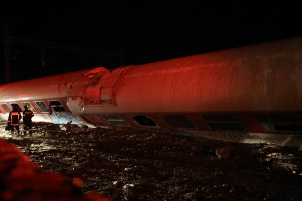 Οκτώ τραυματίες από σύγκρουση δύο τρένων κοντά στη Βιέννη