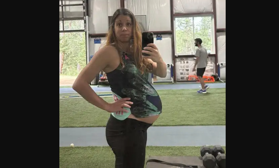 «Κάπως έτσι πήγε»: Η Κατερίνα Στεφανίδη καταγράφει την πορεία της εγκυμοσύνης της, σε ένα βίντεο