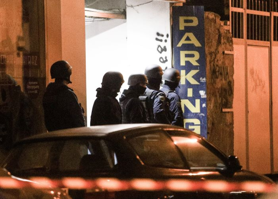 Greek Mafia: «Φωτιά» στην ΕΛ.ΑΣ από τη σύνδεση πρώην «Πυρήνα της Φωτιάς» με ποινικούς και ΟΥΚάδες