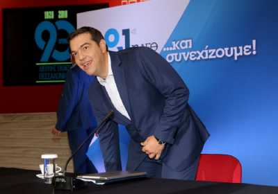 Τσίπρας: Δεν θα υπάρξουν πρόσθετα μέτρα - Τα έσοδα πάνε καλά παρά τις Κασσάνδρες