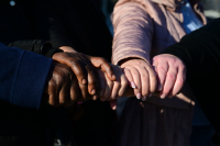 Από τα προσφυγικά του &#039;22 στους μετανάστες του σήμερα - Ιστορικός περίπατος μνήμης και αντίστασης στη Νίκαια