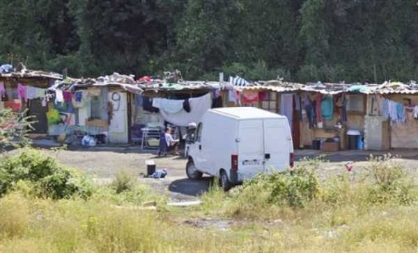 Σχέδιο μετεγκατάστασης των Ρομά θέτει σε λειτουργία η κυβέρνηση
