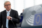 Τελεσίγραφο Γιούνκερ για Brexit: Βρείτε τα μέχρι 12 Απριλίου