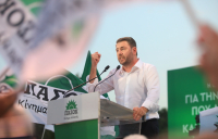 Νίκος Ανδρουλάκης: 28 χρόνια χωρίς τον Ανδρέα Παπανδρέου, τον ανεπανάληπτο ηγέτη της δημοκρατικής παράταξης