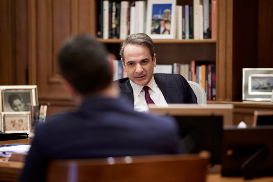 Γιατί δεν πάει ο Κ. Μητσοτάκης στο Παρίσι