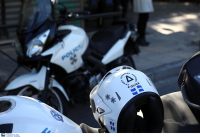 Πληροφορίες για τροχαίο με παράσυρση πεζής από μηχανάκι στο Περιστέρι αναζητά η ΕΛΑΣ