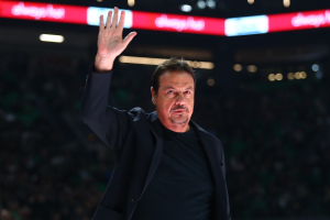 «Βόμβα» από Αταμάν: Αν δεν κατακτήσουμε τη Euroleague ή το πρωτάθλημα, φεύγω