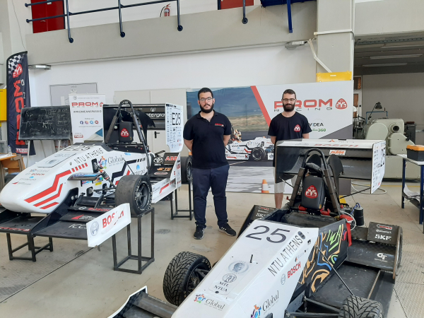 Τα μέλη της ομάδας Κωνσταντίνος Αλεξόπουλος και Βασίλης Ορφανός