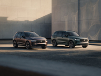 Η Volvo Cars παρουσιάζει plug-in υβριδικές εκδόσεις μεγάλης αυτονομίας για τα best seller SUV, XC60 και XC90