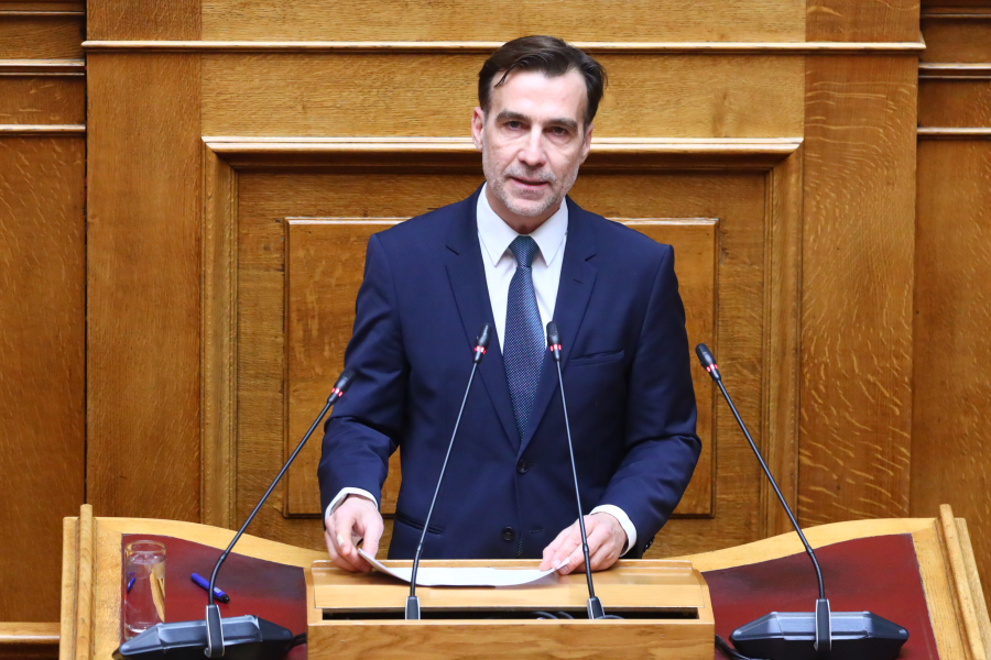 Ποιον από τον Κασσελάκη παίρνει το ΠΑΣΟΚ