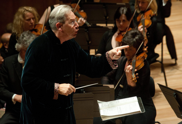 Αποσύρεται ο κορυφαίος μαέστρος Τζον Έλιοτ Γκάρντινερ μετά το χαστούκι σε τραγουδιστή